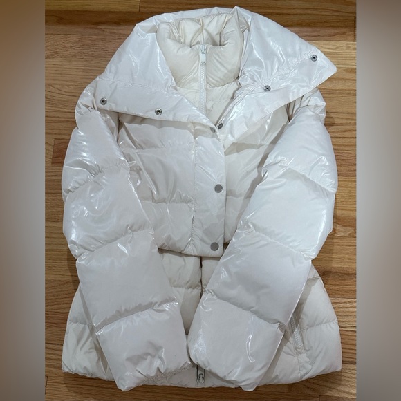 Athleta x Allyson Felix Legend Downtown White Metallic Jacket Size XXS - Picture 9 of 10